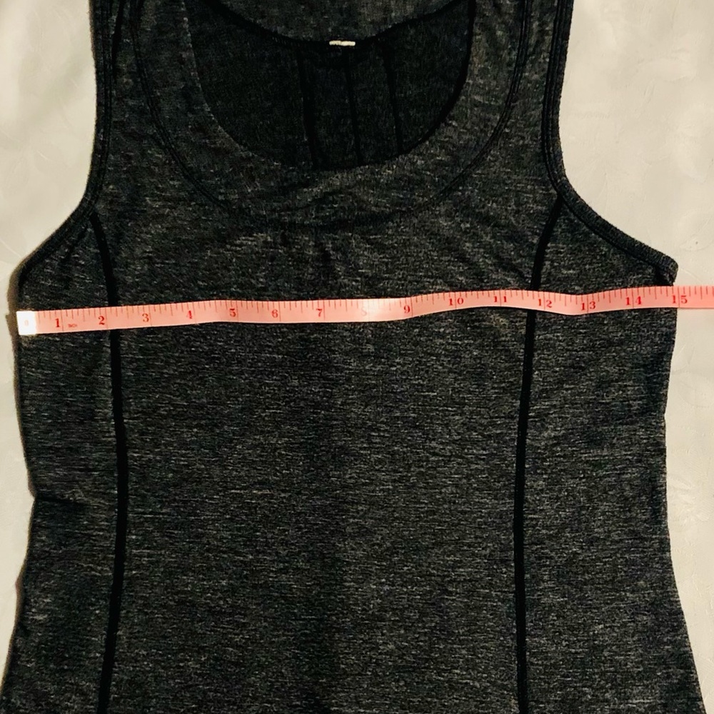 Lululemon top - Picture 4 of 7